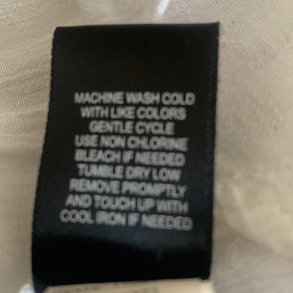 Torrid Women's White Tunic Detail Sheer Top Size 2X V797 - Picture 14 of 16